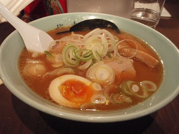 特選醤油ラーメン 800円 特選醤油ラーメン 800円